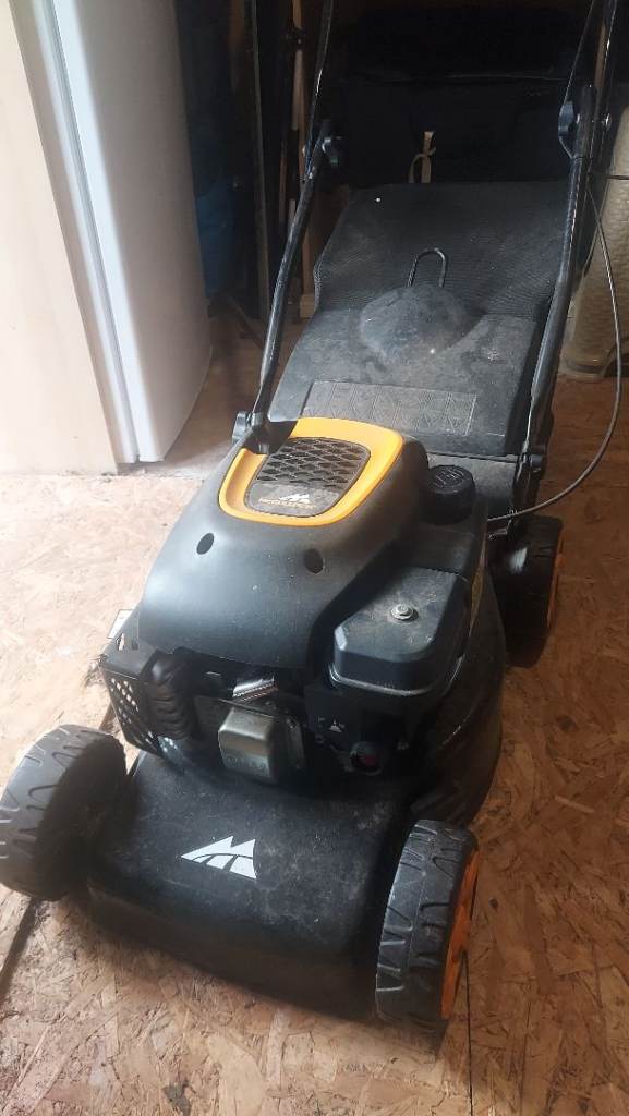 McCULLOCH Petrol Rotary Lawnmower 