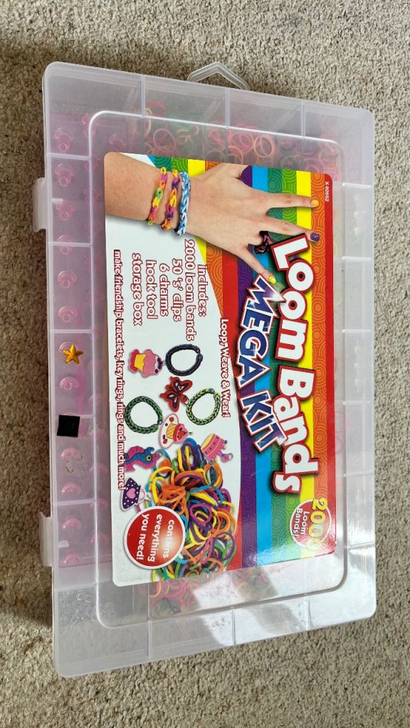 Loom Bands Mega Kit – Multicoloured, used not complete