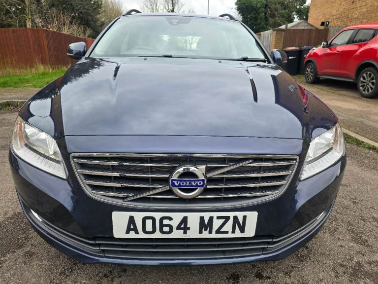 Volvo V70 1.6D DRIVe, 2014, Automatic, Long MOT, Cheap road tax.