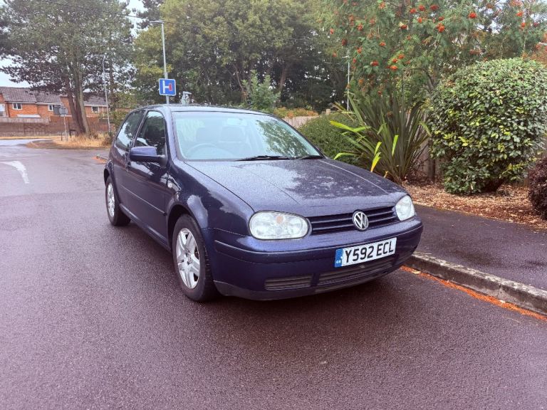 Volkswagen, GOLF, Hatchback, 2001, Manual, 1984 (cc), 3 doors
