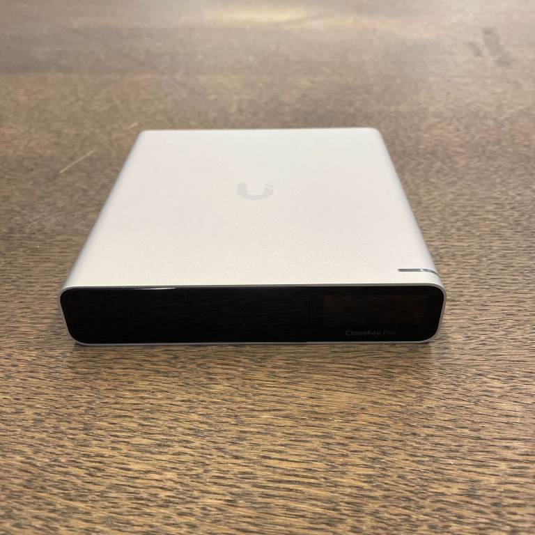 Ubiquiti UCK-G2-SSD UniFi Cloud Key Gen2 Plus Hybrid Controller w/ 1TB SSD Storage