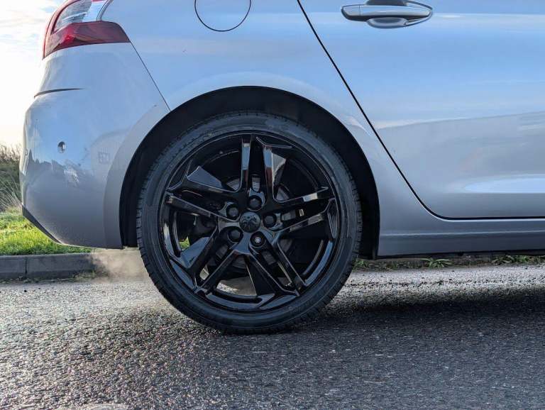 2013 Peugeot 308 1.6 THP Allure 5dr HATCHBACK PETROL Manual