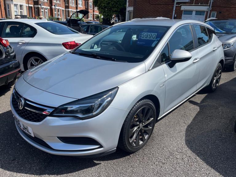 2016 Vauxhall Astra 1.4i 16V Design 5dr HATCHBACK Petrol Manual