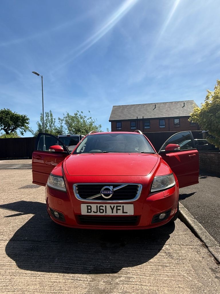Volvo, V50, Estate, 2011, Manual, 1560 (cc), 5 doors