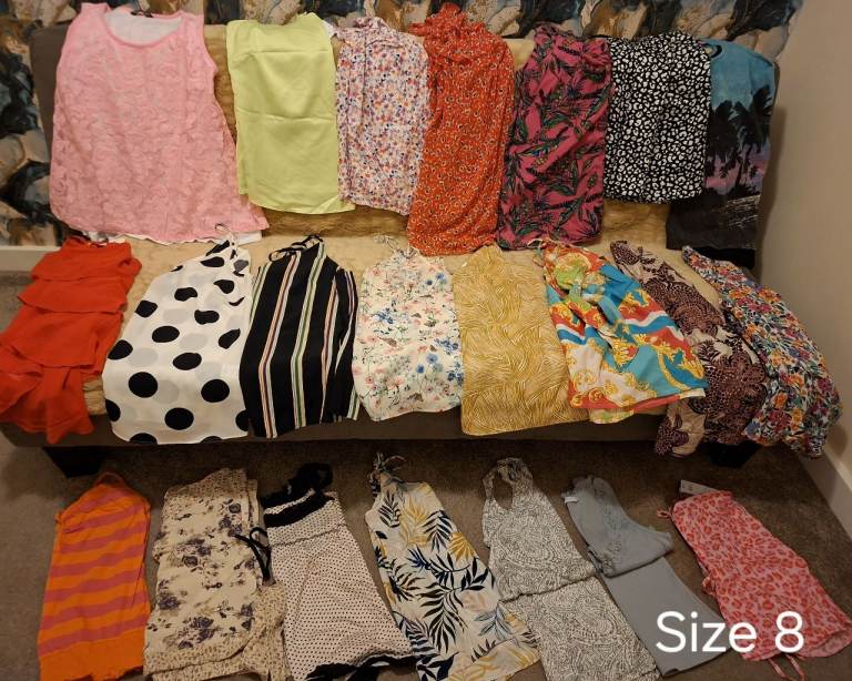 Over 20 tops, all size 8