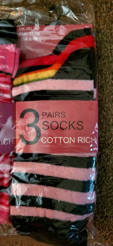 12 Pairs of Ladies Cotton Rich Socks Size 4-7UK