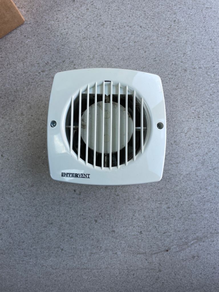 Extractor Fan 100mm / Ceiling type