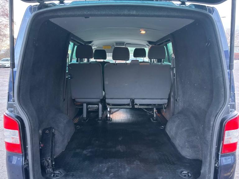 2013 Volkswagen Transporter 2.0 BiTDI 180PS Trendline Kombi Van auto 4MOTION DSG WINDOW VAN Diese...