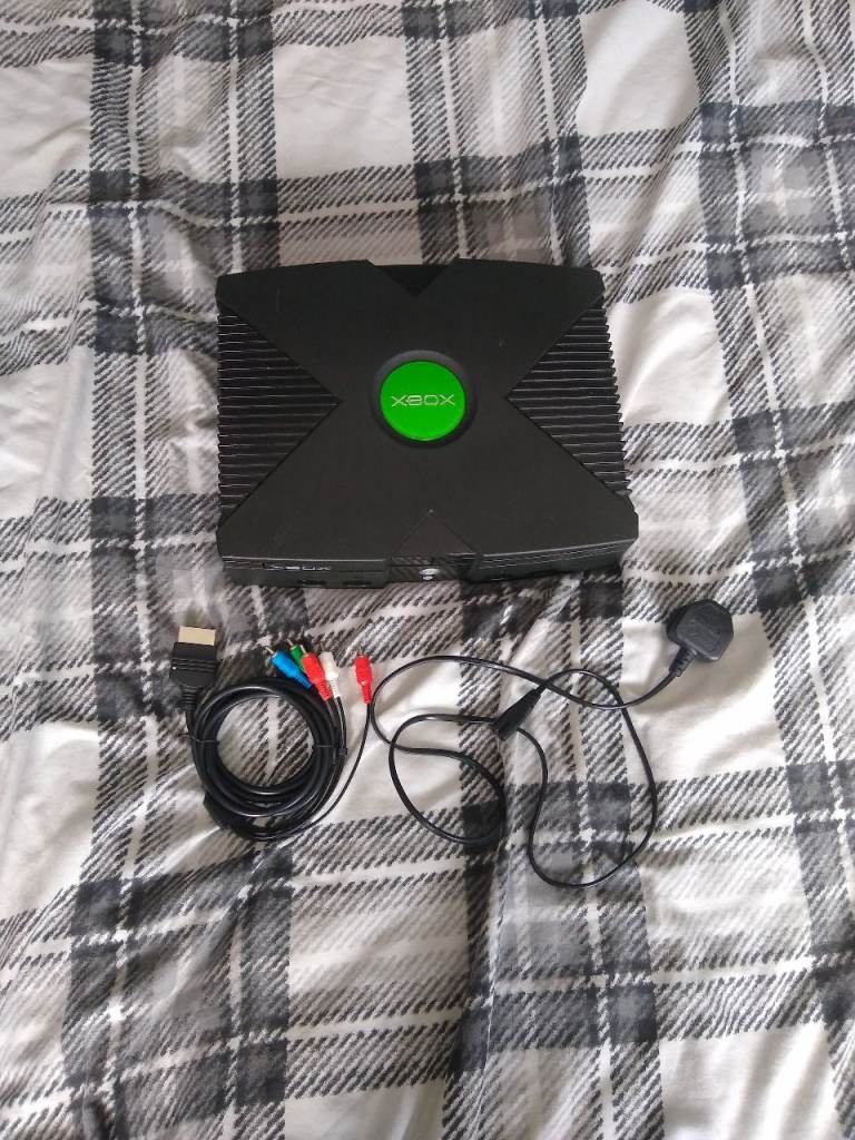Original Microsoft Xbox 1.0 recapped softmod cerbios Unleashx custom dash 2tb hard drive hdd