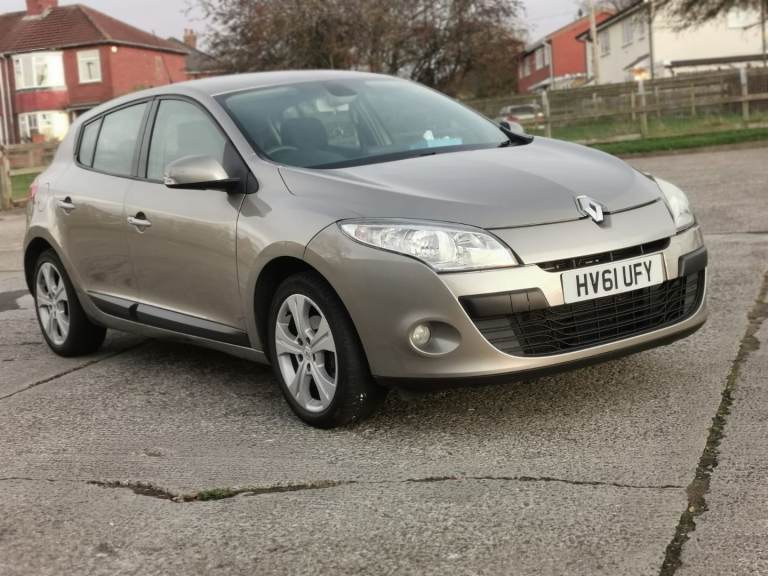 Renault, MEGANE, Hatchback, 2011, Manual, 1598 (cc), 5 doors