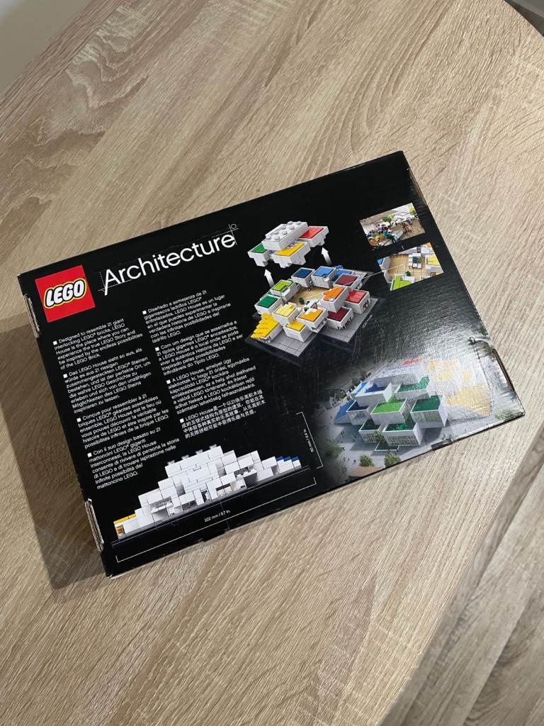 LEGO ARCHITECTURE set: Lego House (21037) NEW & UNOPENED
