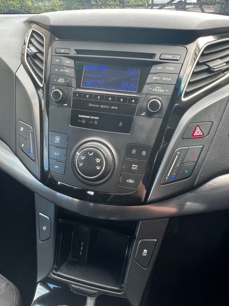 Hyundai, I40, Saloon, 2014, Manual, 1685 (cc), 4 doors **MOT MAY 2026**