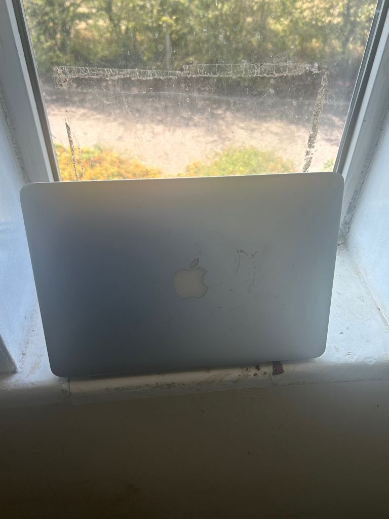 APPLE MACBOOK PRO A1278 MD101 CORE I5 2.5GHZ, 8GB RAM, 500GB HDD, 13.3in SCREEN (Renewed)