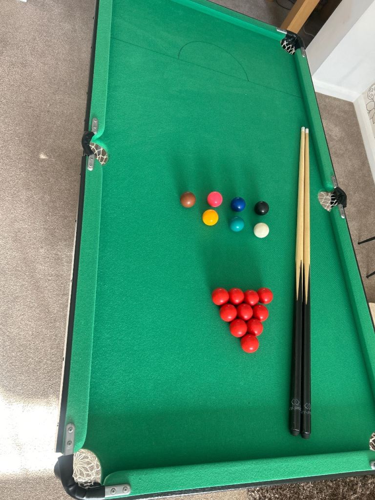 Pool/Snooker table 