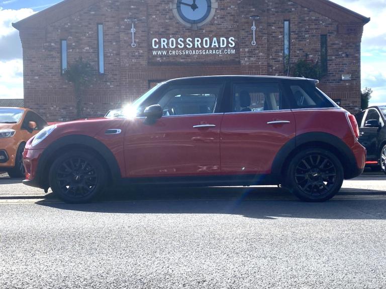 2017 MINI Hatch 1.5 Cooper 5dr - Rear Pepper Pack &amp; Parking Sensors &amp; Visual Boost Radio ...