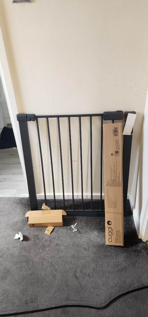 Cuggl child safety gate