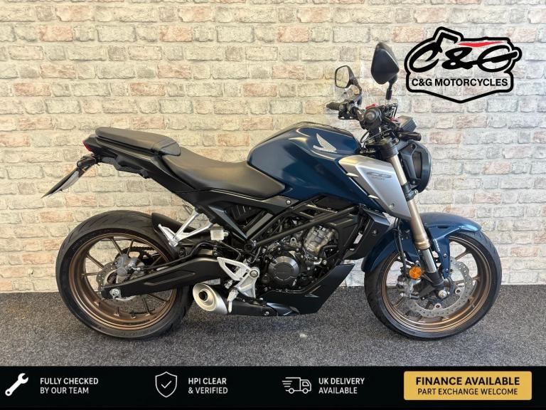 2021 Honda CB125R - ABS - 11k miles - 2 owners - learner legal 