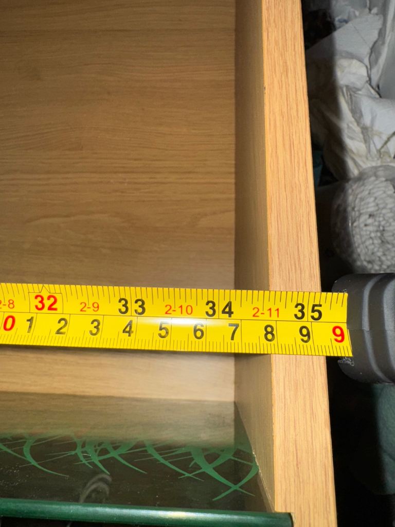 Tortoise table and heat mat