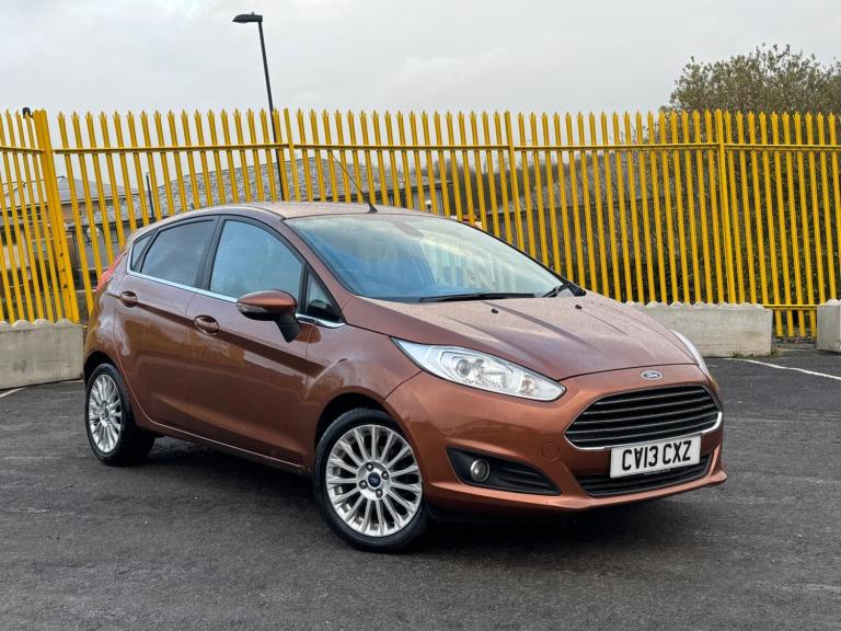 2013 Ford Fiesta 1.5 TDCi Titanium 5dr HATCHBACK DIESEL Manual