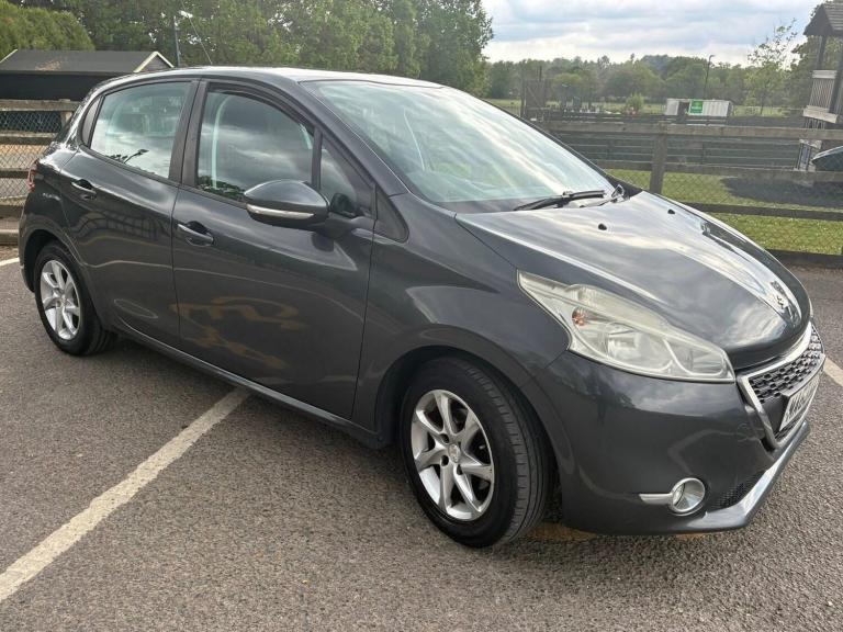 2013 Peugeot 208 1.2 VTi Active 5dr HATCHBACK PETROL Manual