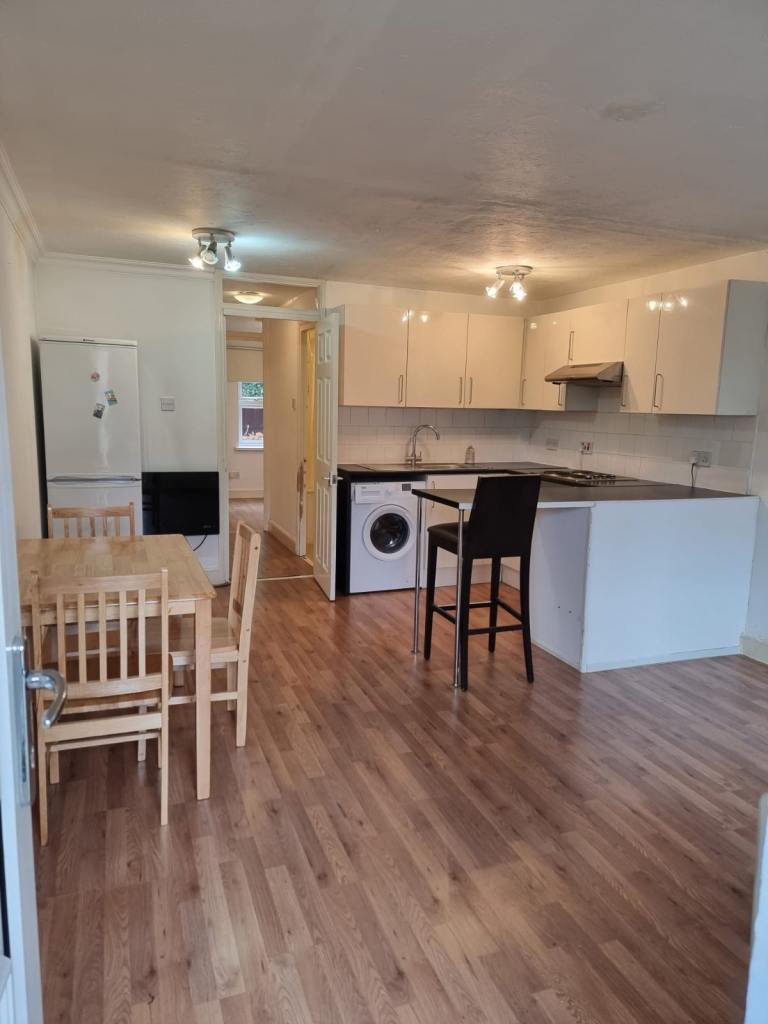Spacious 1 bedroom flat to let in Bermondsey, South London