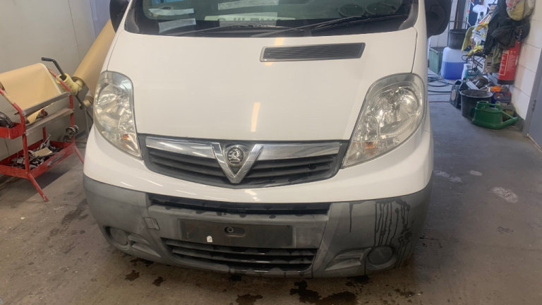 Vauxhall Vivaro front end parts 