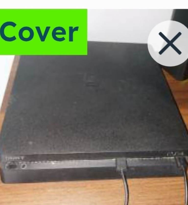 Sony PlayStation 4 Console (Black) - Good Condition