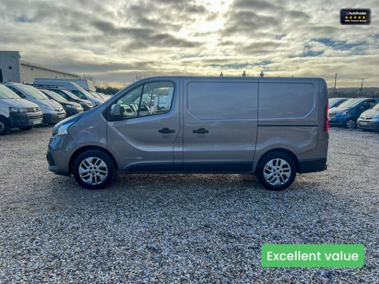 2016 Renault Trafic SWB L1H1 Low Roof Sport SL27 Air Con Nav EURO 6 NO VAT Panel Van Diesel Manual