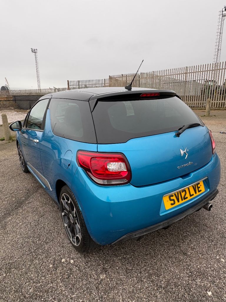 Citroen, DS3, Hatchback, 2012, Manual, 1560 (cc), 3 doors