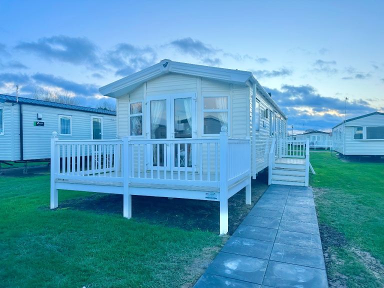 Static Caravan For Sale Suffolk Norfolk Border 11.5 Month Usage FREE 2026 Pitch Fee 