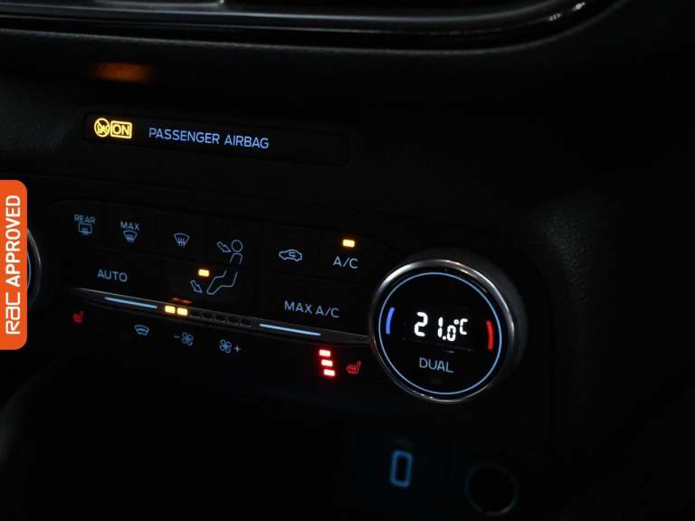 2019 Ford Focus 1.5 EcoBlue ST-Line X Hatchback 5dr Diesel Auto Euro 6 (s/s) (120 ps) Hatchback D...