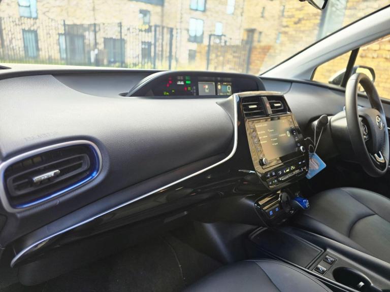  Toyota Prius 1.8 VVT-h Excel Hatchback 5dr Petrol Hybrid CVT Euro 6 (s/s) (122 ps) Petrol/Electr...