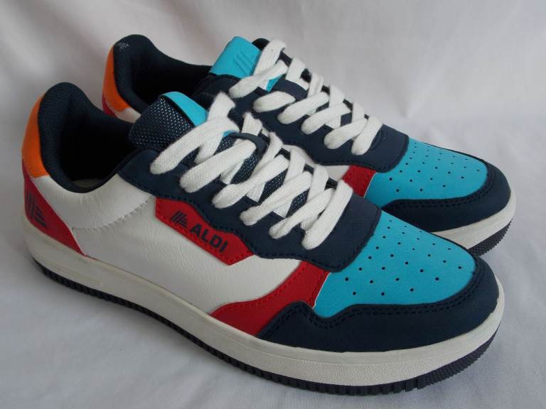 ALDImania Trainers - EXCLUSIVE ALDI Mania *LIMITED EDITION* Size UK 6