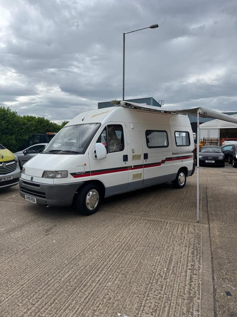 2.8 Fiat Ducato 2 berth off grid motorhome camper campervan high top