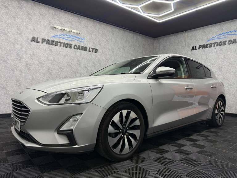 2019 Ford Focus 1.0T EcoBoost Zetec Euro 6 (s/s) 5dr HATCHBACK Petrol Manual