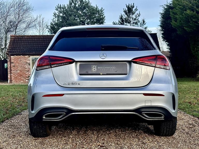 MERCEDES-BENZ A CLASS 1.3 A250e 15.6kWh AMG Line 2020