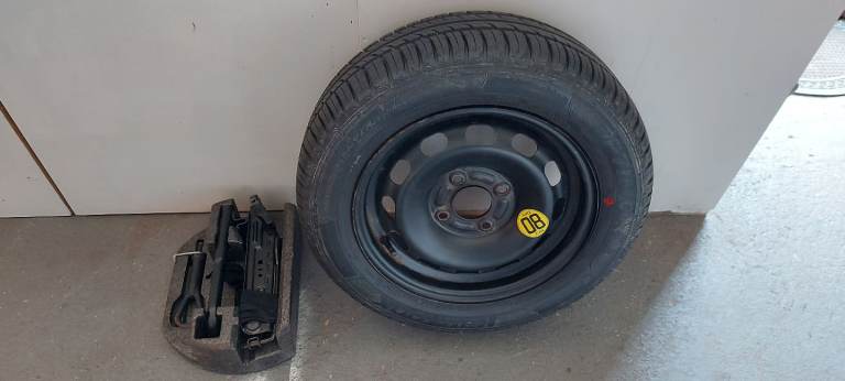 Fiesta Spare wheel and tyre