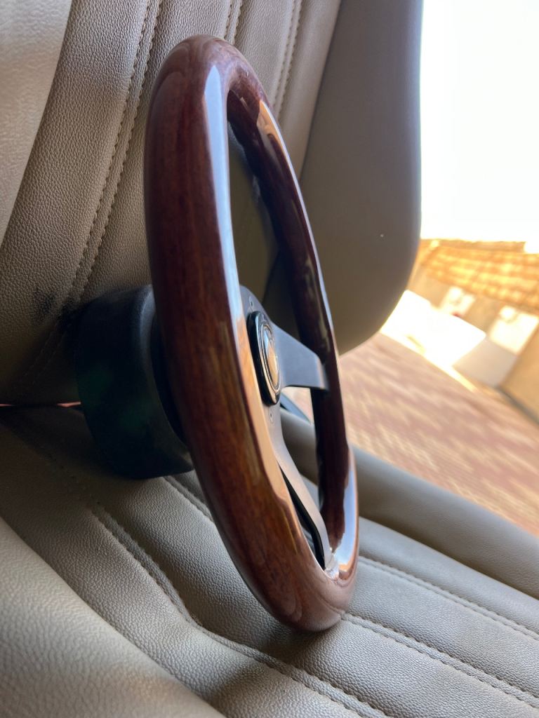 Bmw e30 wood steering wheel 