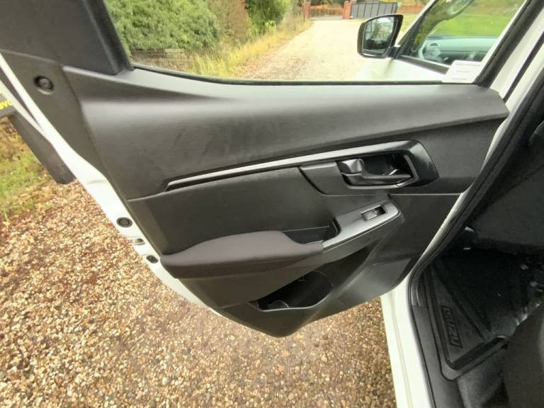 2022 Isuzu D-Max 1.9 TD Utility Pickup Double Cab 4dr Diesel Manual 4WD Euro 6 (s/s) (164 ps PICK...