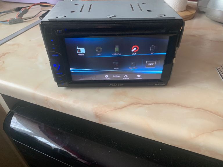 Pioneer double din stereo fully working 
