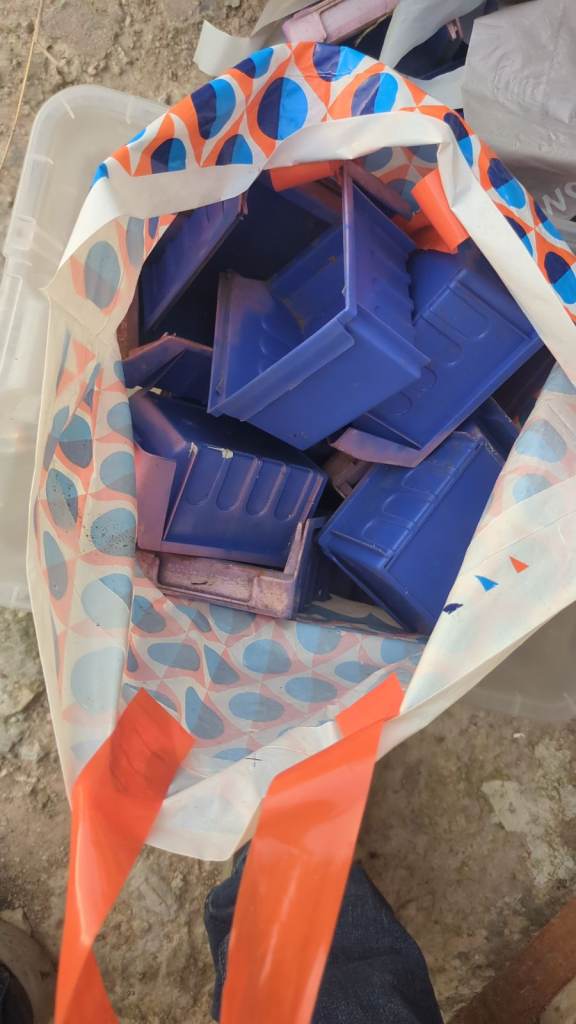 Blue Plastic Storage Bins/Tubs – Mixed Sizes