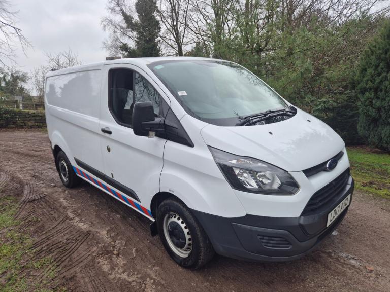 2017 Ford Transit Custom 2.0 TDCi 130ps Low Roof Van DIRECT THAMES WATER PANEL VAN Diesel Manual