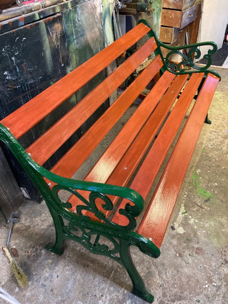 Garden Bench Cast Iron Ends 