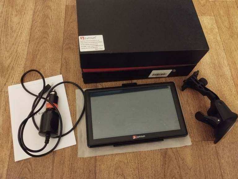 Junsun D100 7" Car GPS Navigator