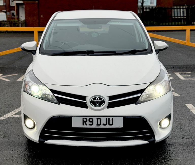 TOYOTA VERSO, 1.6D, £30 ROAD TAX, GOOD CONDITION, EURO 6!