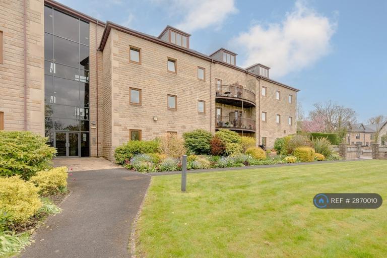 1 bedroom flat in Barrowford, Nelson, BB9 (1 bed) (#2870010)