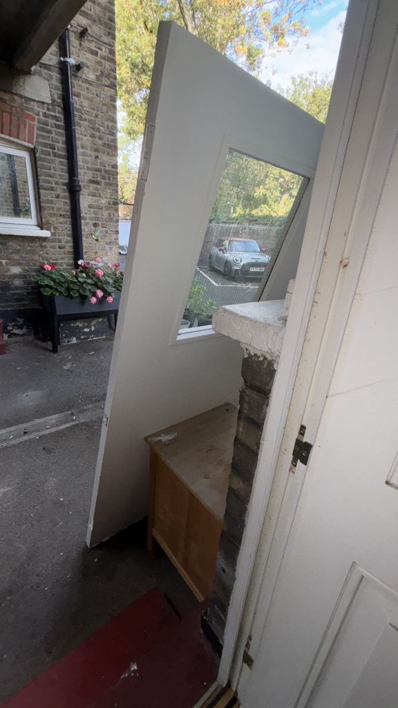 White Fire Door with Georgian Wired Glass Panel & Handle – Used