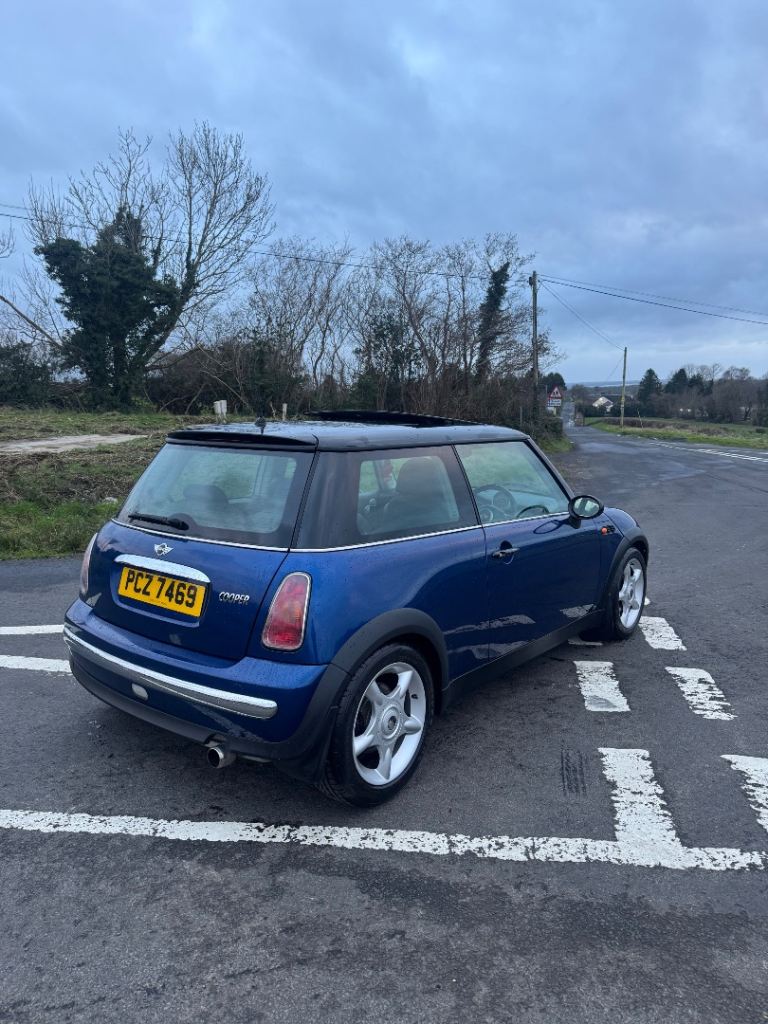 Mini, HATCHBACK, Hatchback, 2001, Manual, 1598 (cc), 3 doors