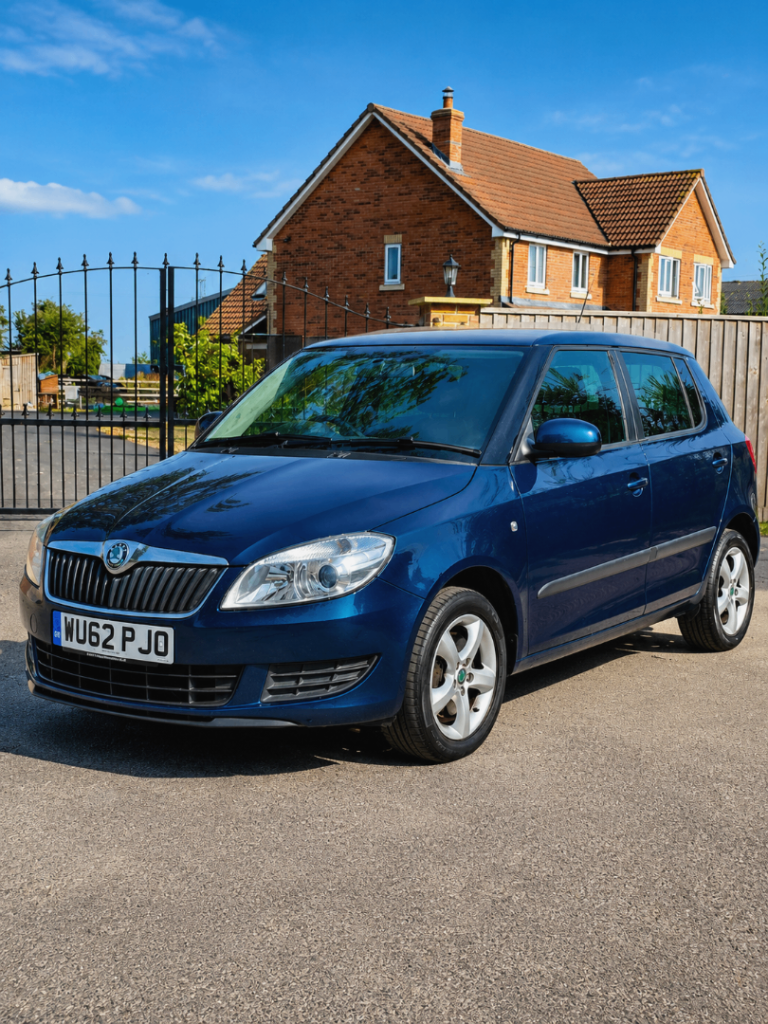 Skoda, FABIA, Hatchback, 2012, Manual, 1197 (cc), 5 doors