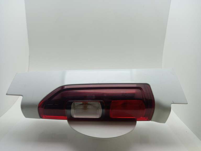 Renault Trafic Tail Light Rear Lamp O/S 2014-2026 Unknown Van Rh